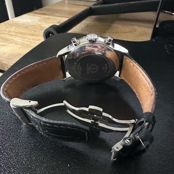 Baume & Mercier Classima XL REF 65591 - 42MM - Picture 3 of 3